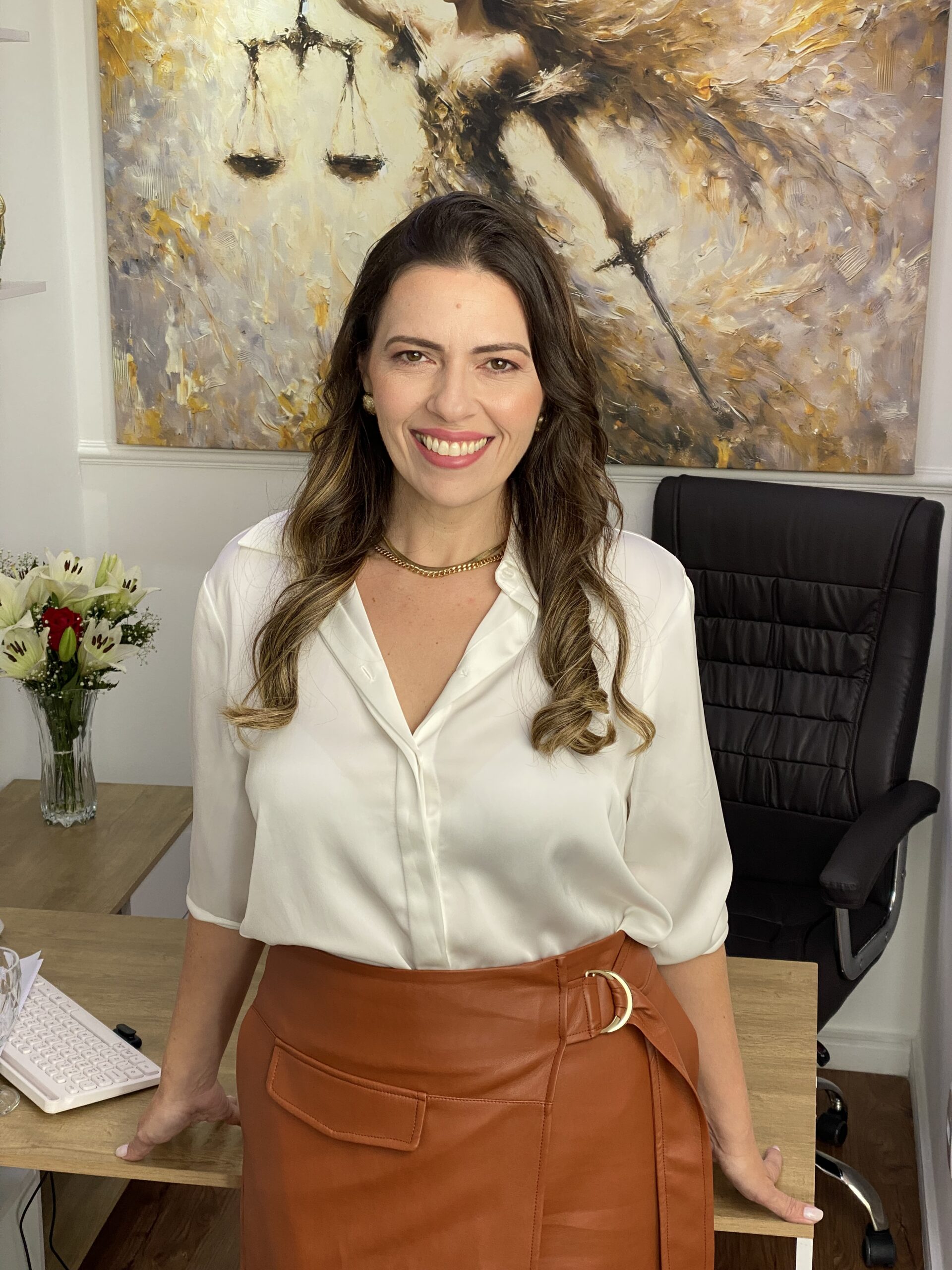 Mulher em momento de introspecção e leveza